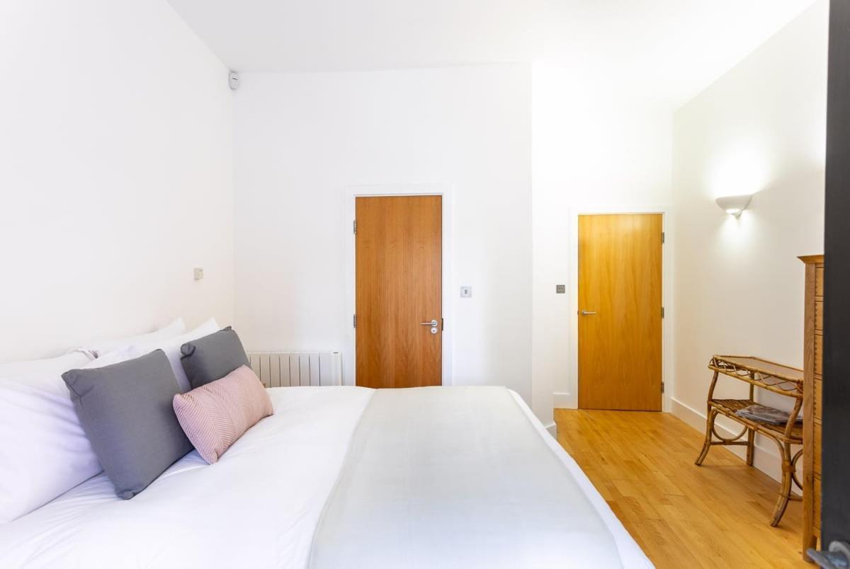 Bright & Comfortable Angel Apartment Londen Buitenkant foto