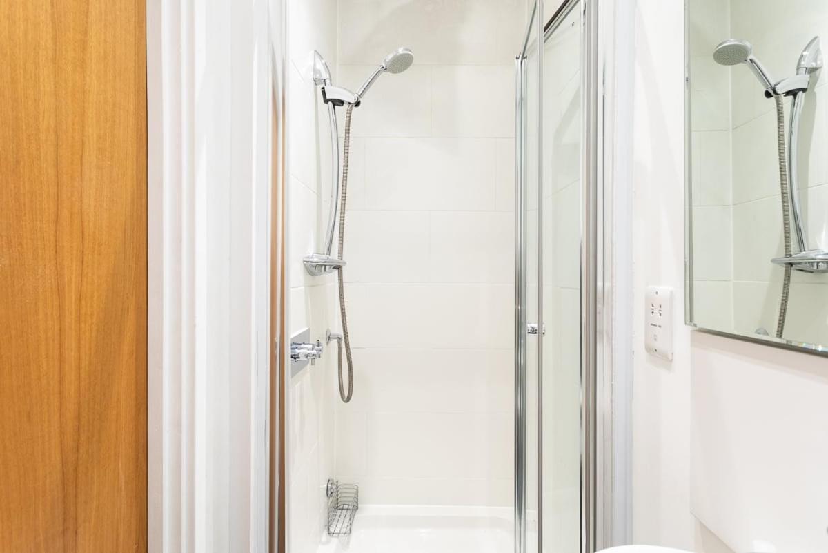 Bright & Comfortable Angel Apartment Londen Buitenkant foto